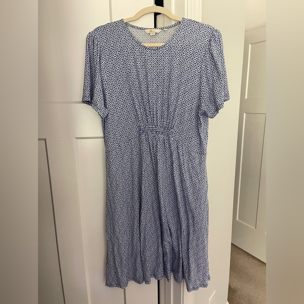 Boden Jersey Smocked Front Short Sleeve Dress Blue White Print